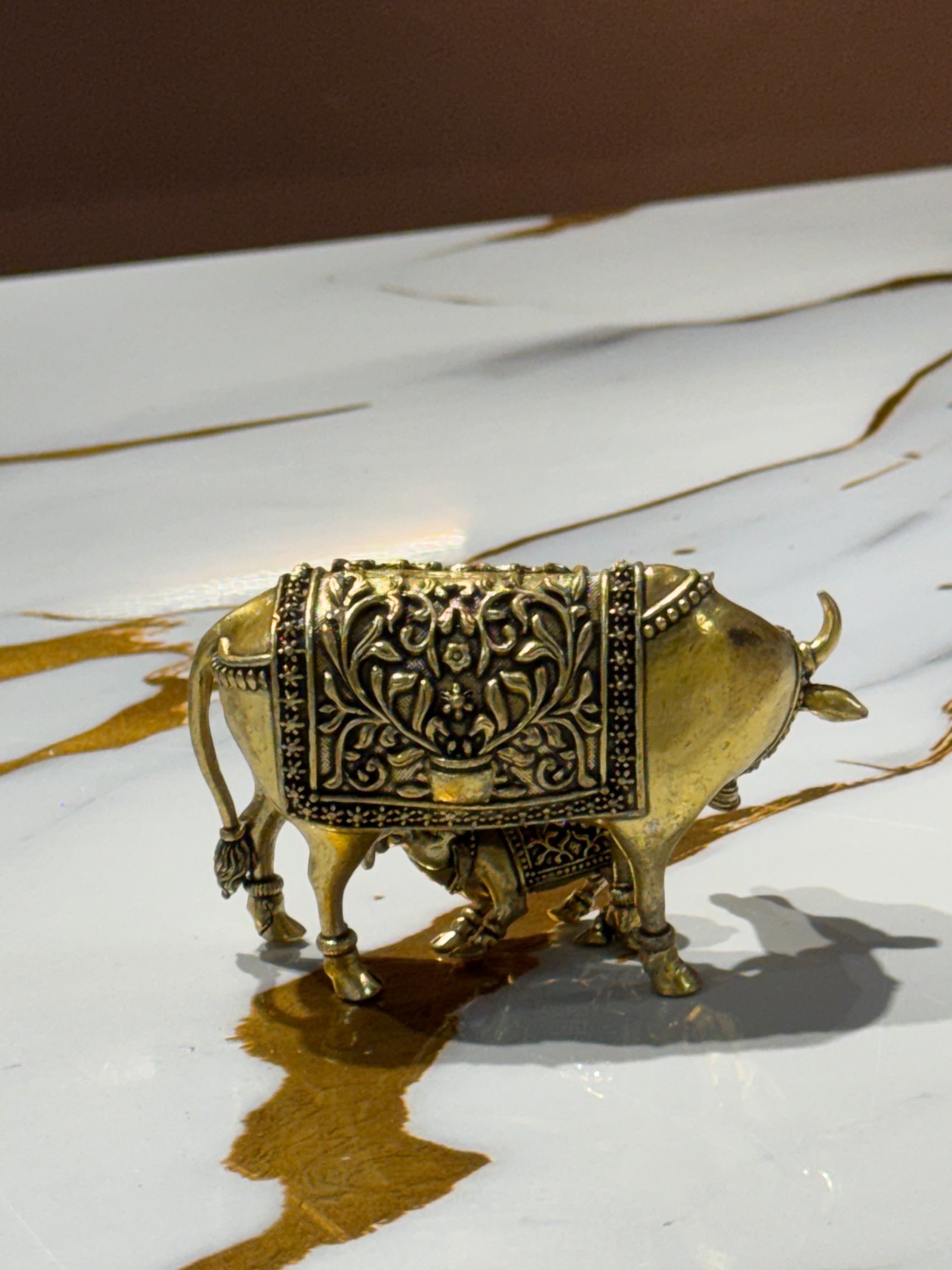 Brass Cow & Calf Statue - Embossed Design