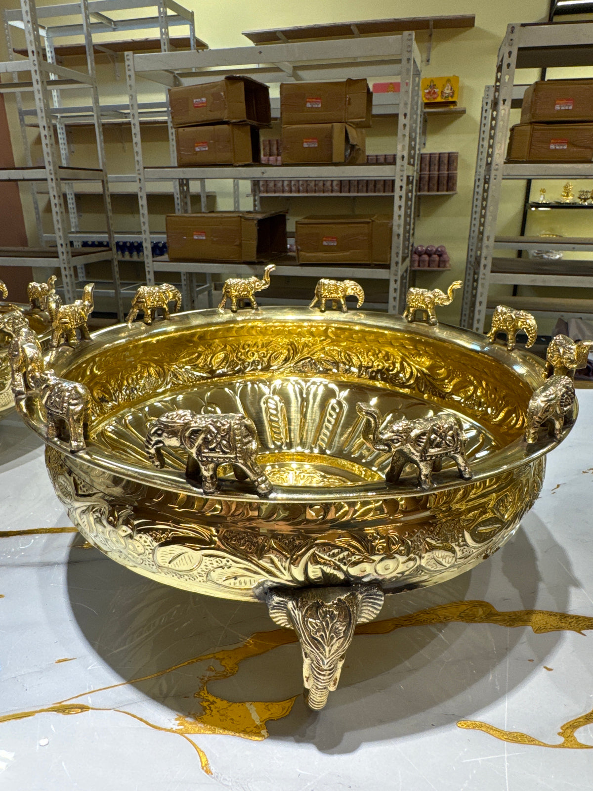 Premium Brass Elephant Urli – 12 Inch | Traditional Decorative Flower & Pooja Bowl
