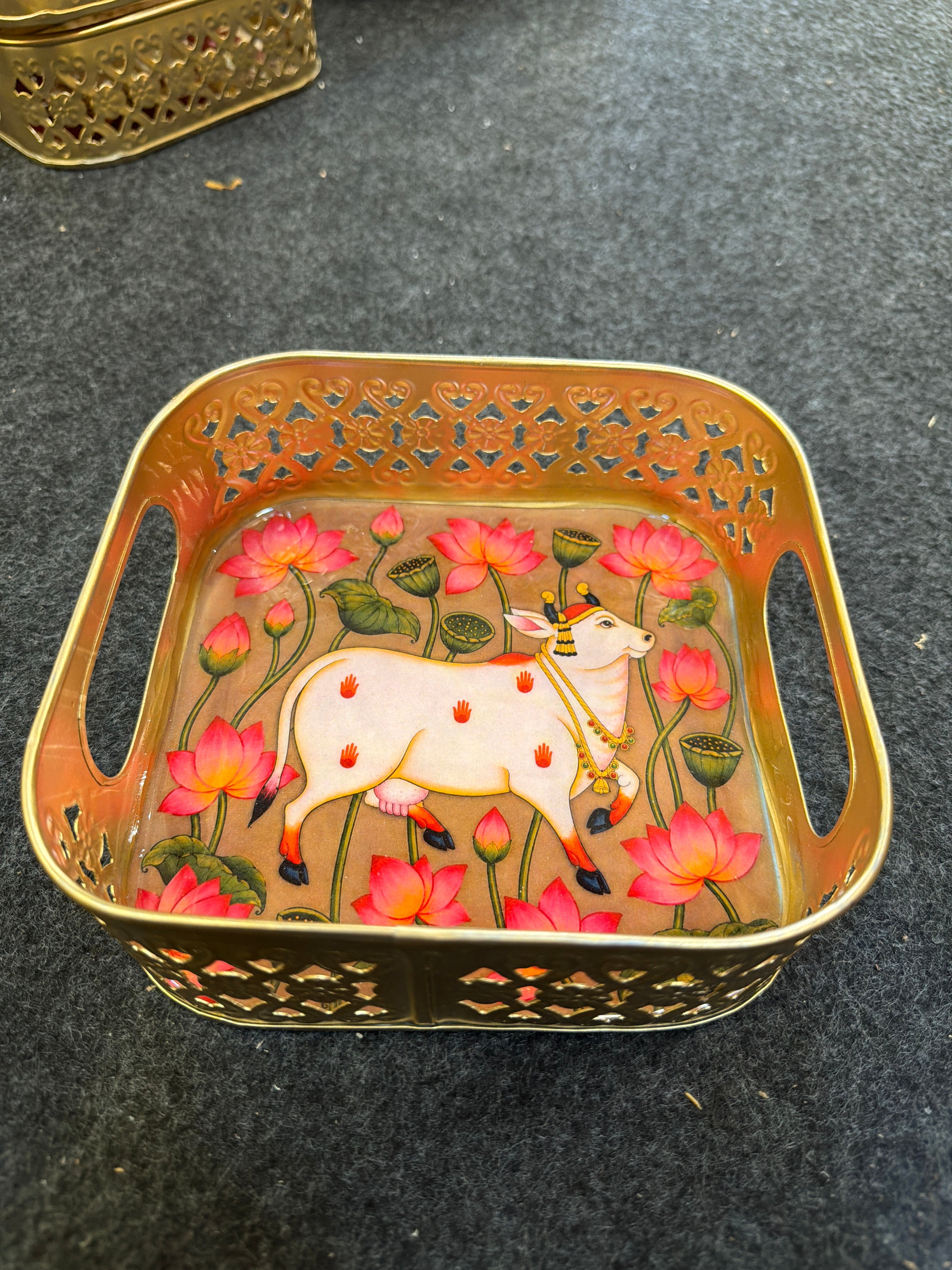 Gold Finish Metal Tray Square 6 inch - Design H