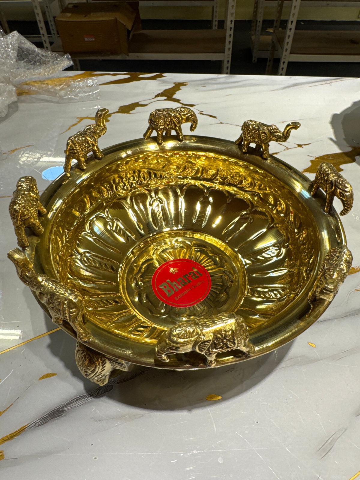 Premium Brass Elephant Urli – 8 Inch | Traditional Decorative Flower & Pooja Bowl