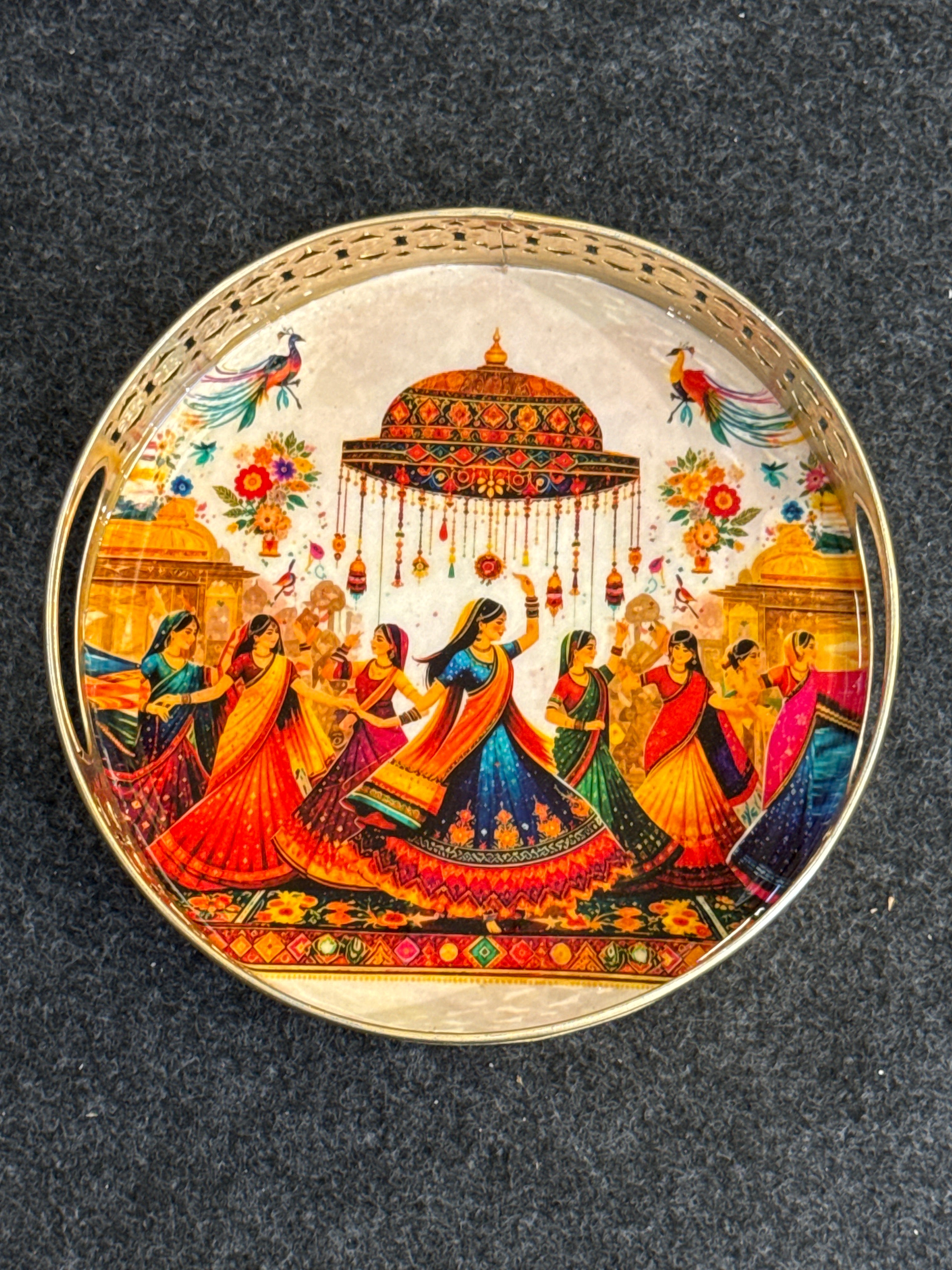 Gold Finish Metal Tray Round 8 inch - Design C