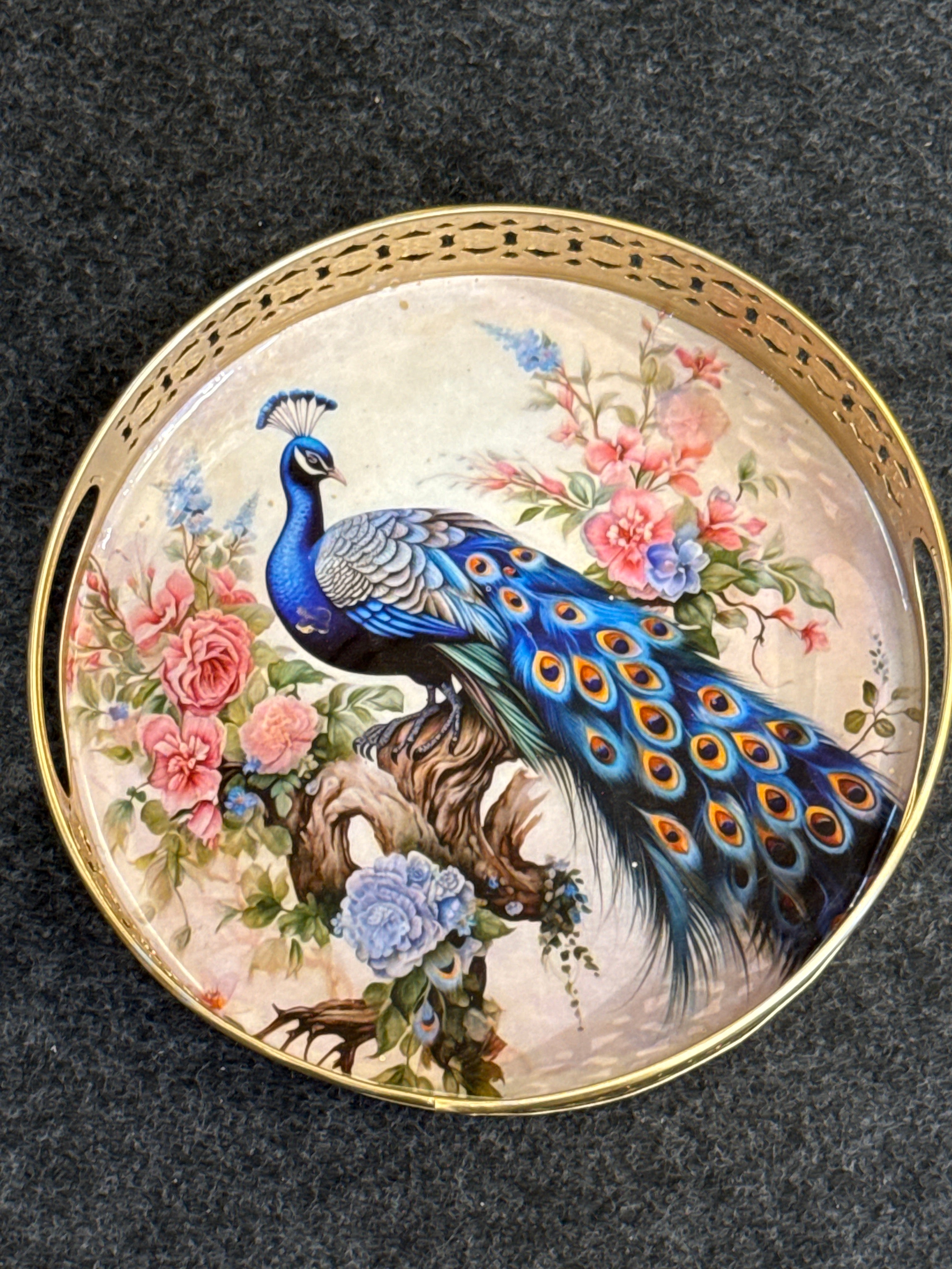 Gold Finish Metal Tray Round 8 inch - Design B